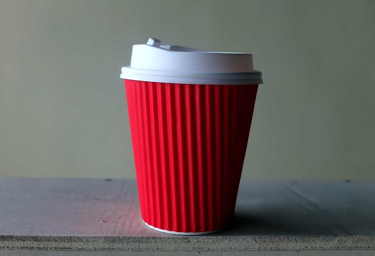 coffee cup lid plastic